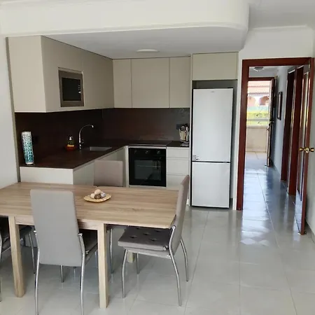 Apartment Cozzy Flat In A Quiet And Area / Acogedor En Zona Tranquila Y Agradable Cambrils
